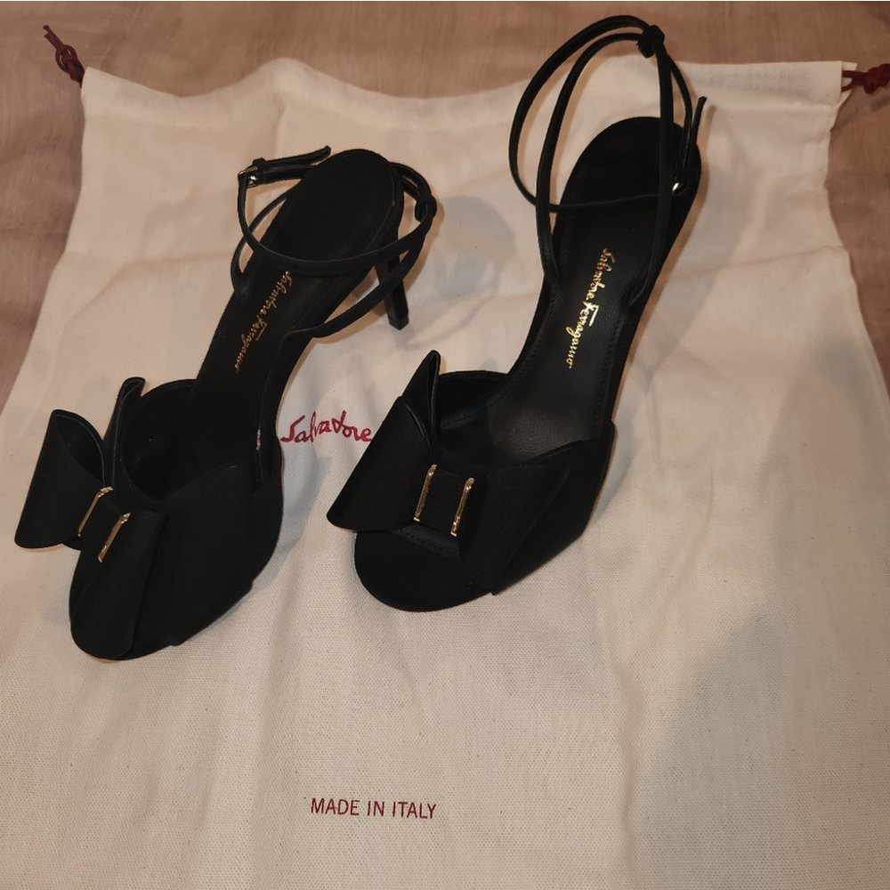 NWB Salvatore Ferragamo Ankle Strap Heels - Picture 7 of 11